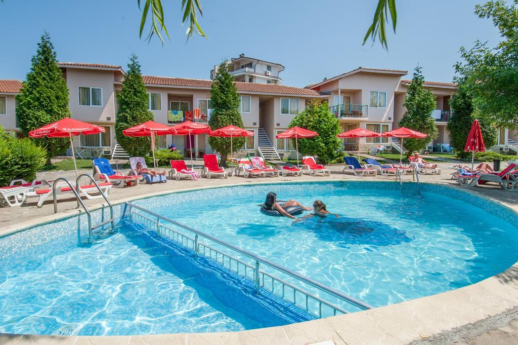 Merlin Club Hotel Lozenec Kültér fotó