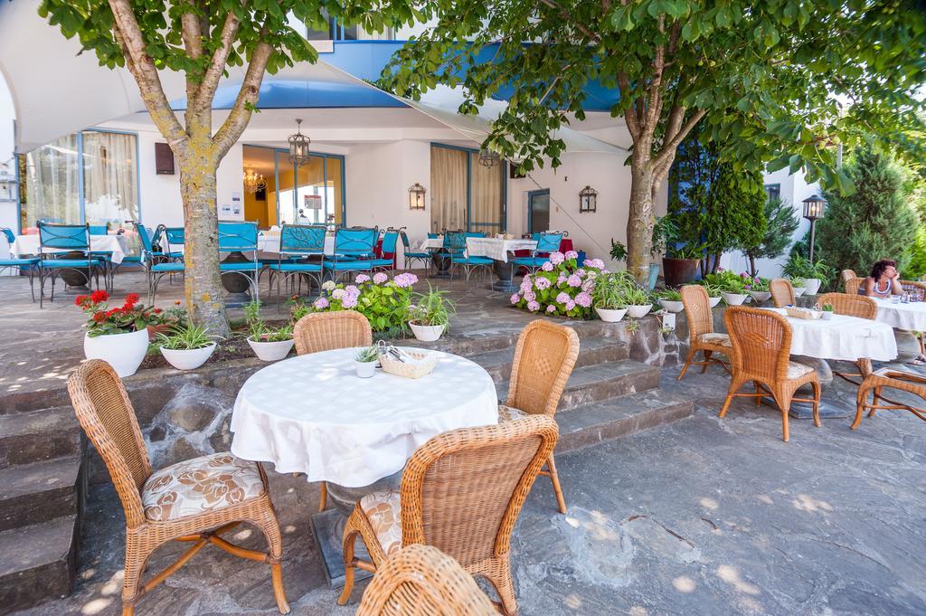 Merlin Club Hotel Lozenec Kültér fotó