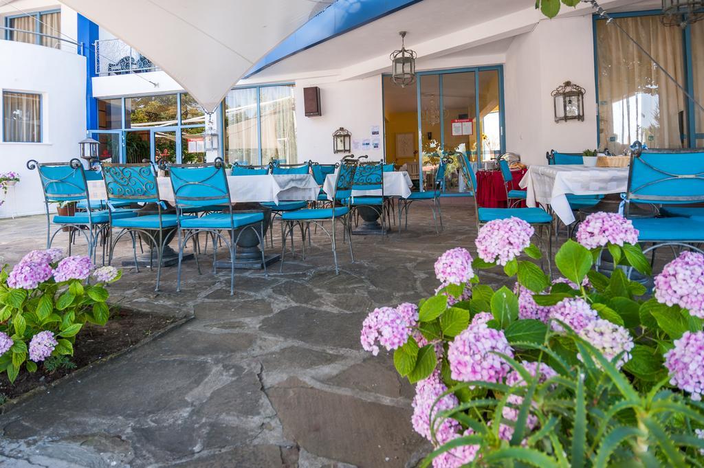 Merlin Club Hotel Lozenec Kültér fotó