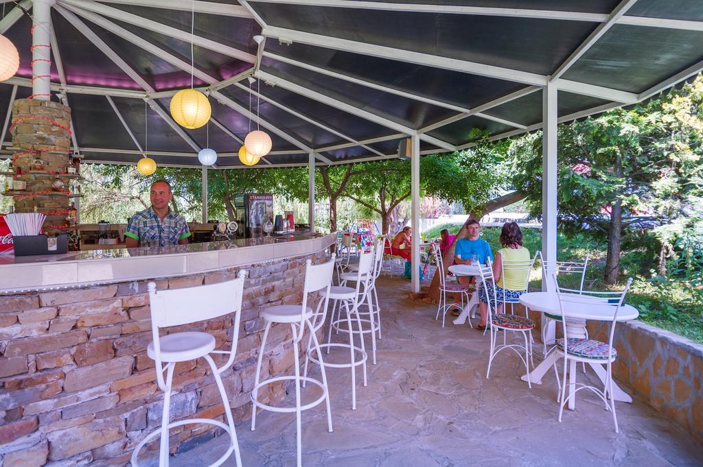 Merlin Club Hotel Lozenec Kültér fotó